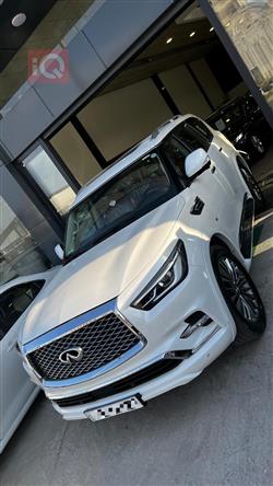 Infiniti QX80